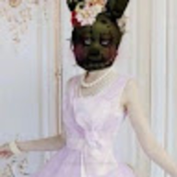 Profile Picture of Kalmar Davis (@poppedgirly) on Poshmark