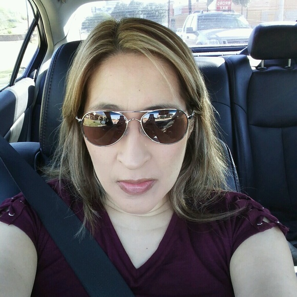 Profile Picture of Patricia Gallegos (@patriciagallego) on Poshmark