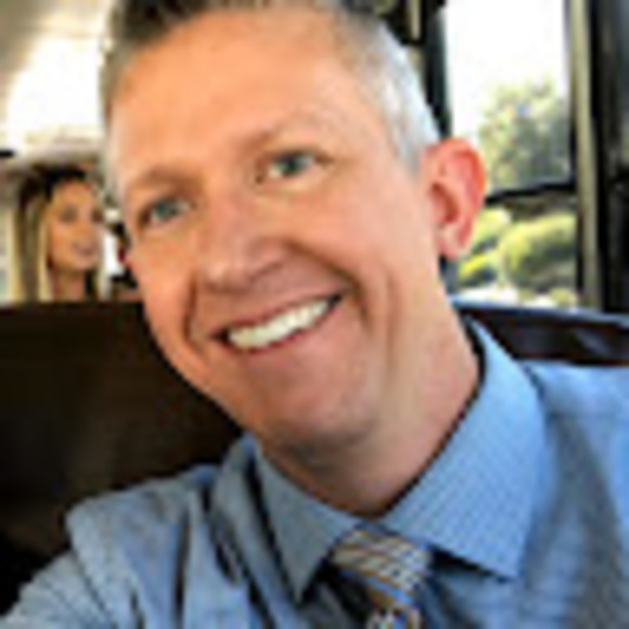 Profile Picture of Mike Washkowiak (@mikewashkowiak) on Poshmark