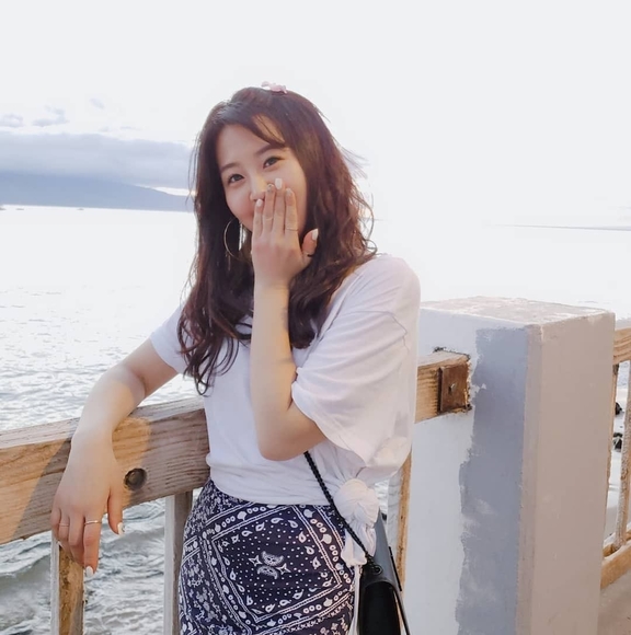 Profile Picture of Euna Kim (@jamie2707) on Poshmark