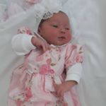 Profile Picture of Milena (@milena_limaoliveira) on Instagram