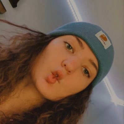 Profile Picture of Anna Pendleton (@annnnna31) on Twitter