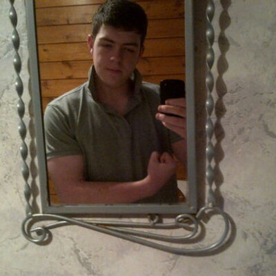 Profile Picture of Tom Plummer (@tomplummer93) on Twitter