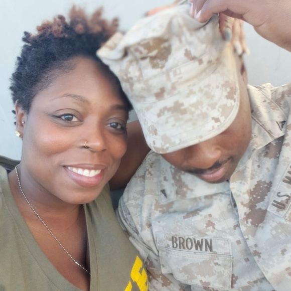 Profile Picture of Meshia Brown (@brownbgoddess30) on Poshmark