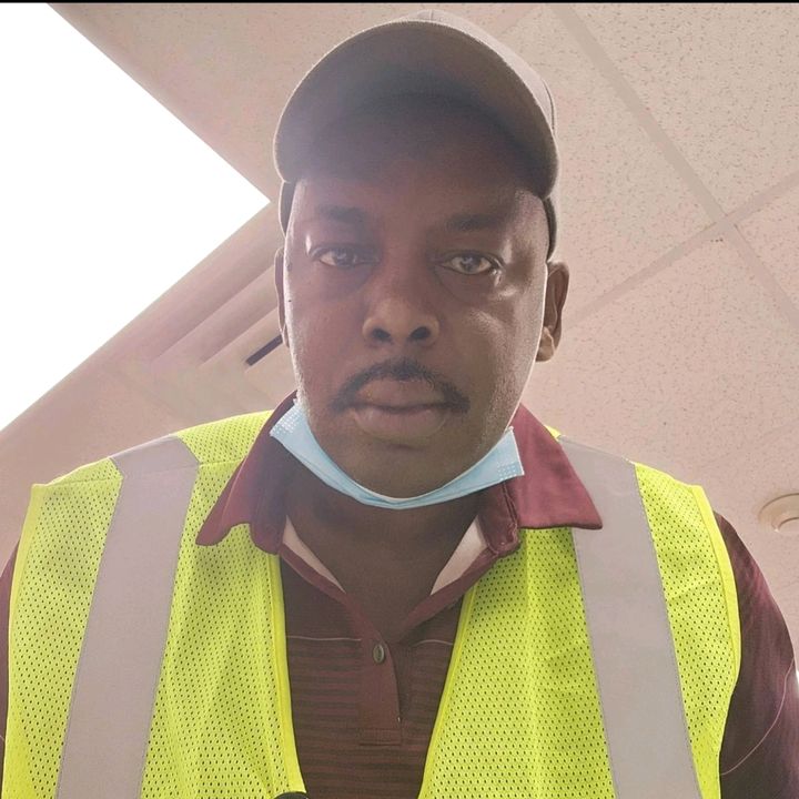 Profile Picture of clint c (@clintconyer) on Tiktok