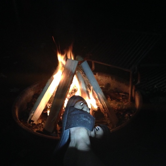 Profile Picture of Kari Erichson (@angelshine2013) on Poshmark