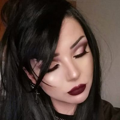 Profile Picture of LauraQuinn999 (@lauraquinn999) on Twitter