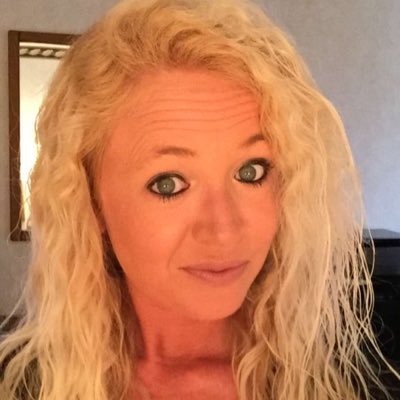 Profile Picture of Tammy Walters (@Tamyjo1985) on Twitter