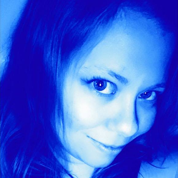 Profile Picture of Erica Barefoot (@ericabarefoot) on Poshmark