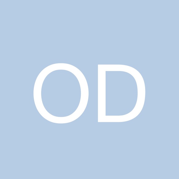 Profile Picture of Octavia Darrian (@odarrian) on Poshmark