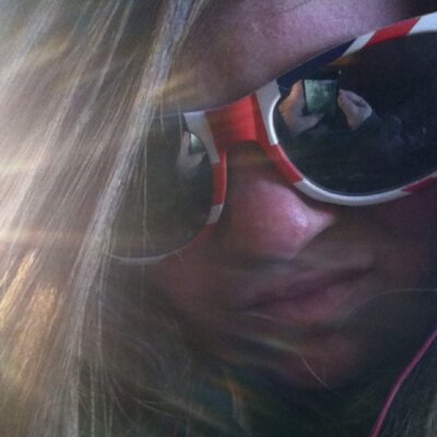 Profile Picture of Cora Bennett (@ZaynMHarryS97OX) on Twitter