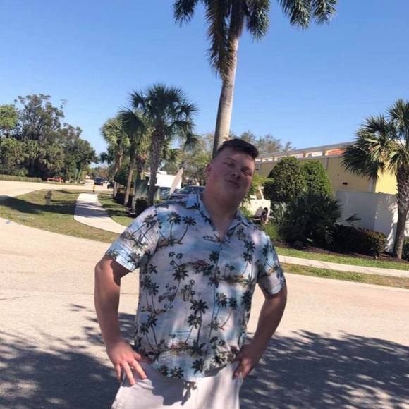 Profile Picture of Michael Hartmann (@mhartmann25) on Poshmark