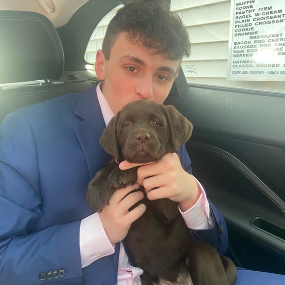 Profile Picture of Lucas Dasilva (@lucas_dasilva) on Poshmark