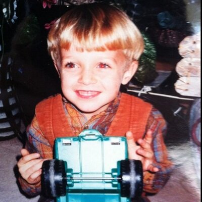Profile Picture of Simon Napper (@napperonomis) on Twitter