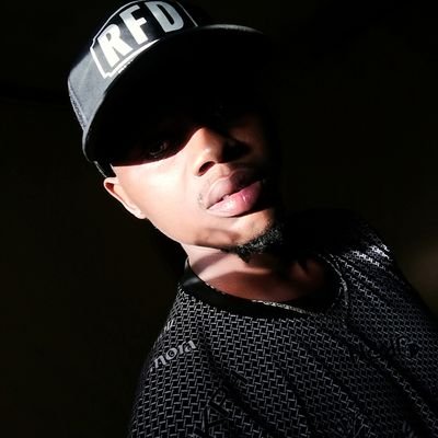 Profile Picture of James Crock (@crock_james) on Twitter