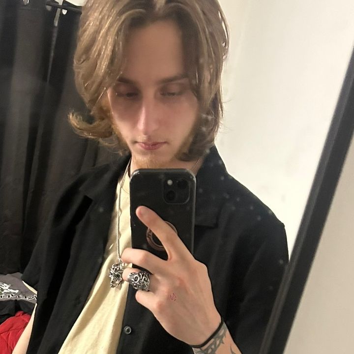 Profile Picture of John Pough (@@johnpough18) on Tiktok