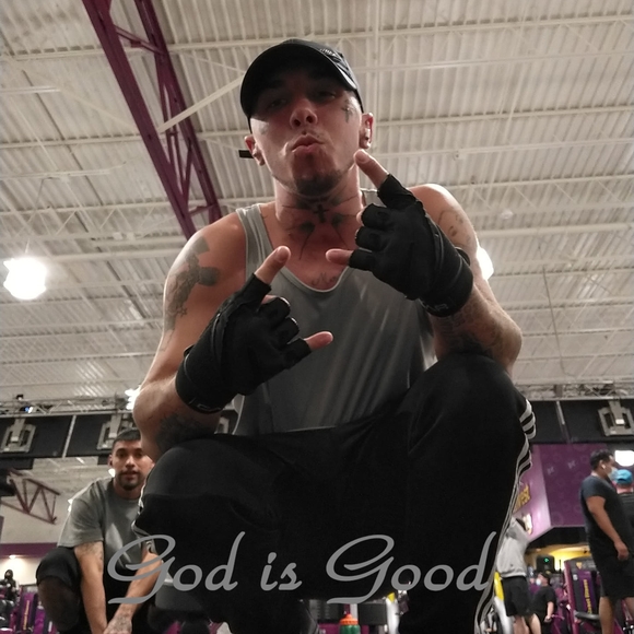 Profile Picture of Joshua Sparks (@joshuasparks833) on Poshmark