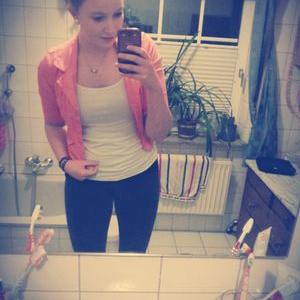 Profile Picture of Sarah Frerichs (@LifeswithSarah) on Twitter