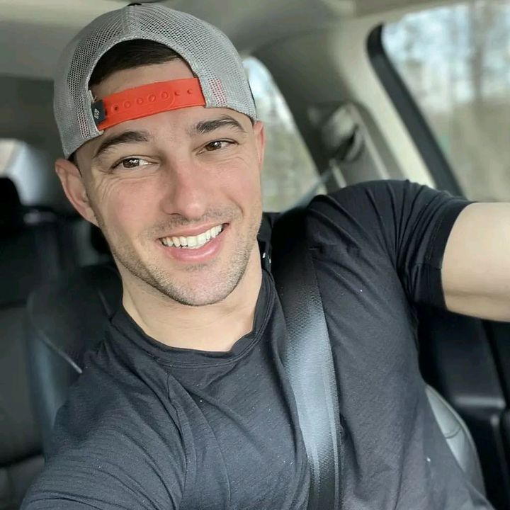 Profile Picture of JAMESJEFFREY (@jamesjeffrey2) on Tiktok