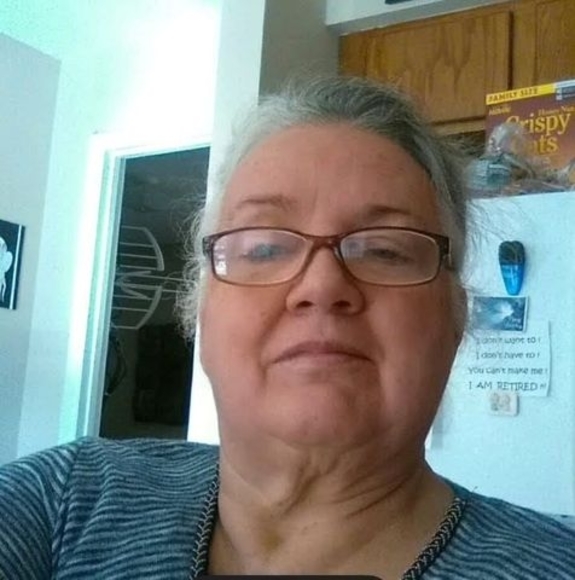 Profile Picture of Bobbie Puckett (@bobbiepuckett9) on Poshmark