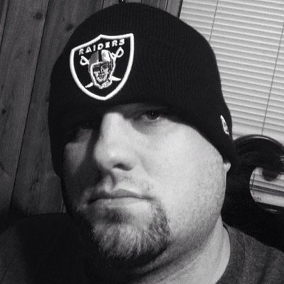 Profile Picture of Tim Chasteen (@MrChasteen83) on Twitter