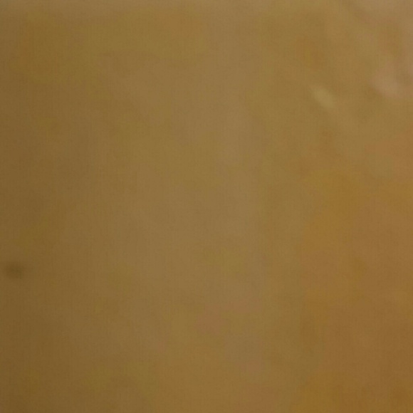 Profile Picture of Vianey Morales (@vna13) on Poshmark