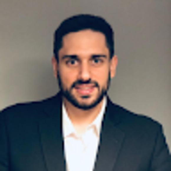 Profile Picture of Bruno Ribeiro (@brunovcr) on Poshmark