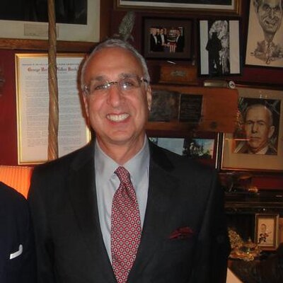 Profile Picture of Robert Leslie Deak (@RobertLeslieDea) on Twitter