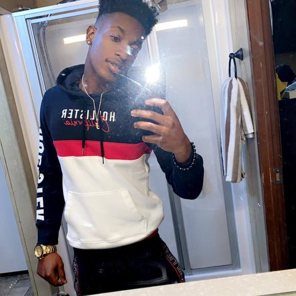 Profile Picture of Jamell Wiggins (@jamell9494) on Poshmark