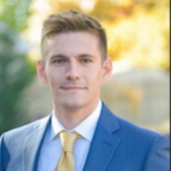 Profile Picture of Alex Winiarski (@winiaw44) on Poshmark