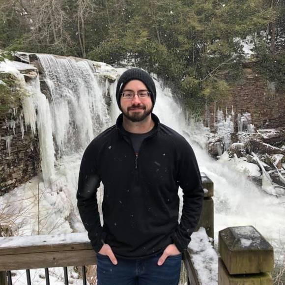 Profile Picture of Jeremy Vaughn (@guyonfire) on Poshmark