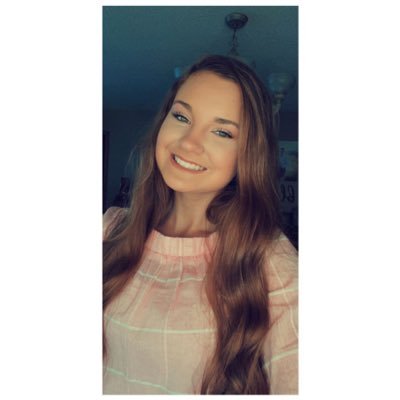 Profile Picture of Emily Chaney (@EmilyChaney2) on Twitter