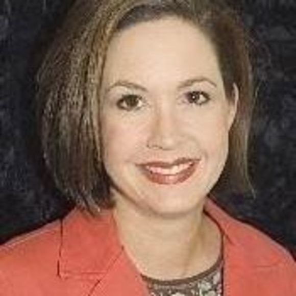 Profile Picture of Kristen Giles (@kristengiles) on Poshmark