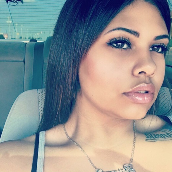 Profile Picture of Brianna Mcmillin (@bri405) on Poshmark