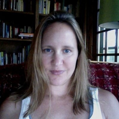 Profile Picture of Julie Butterfield (@juliembutter) on Twitter