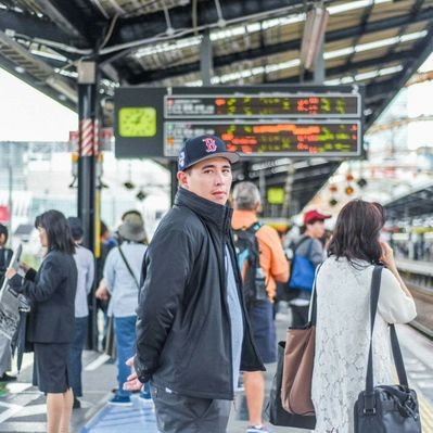 Profile Picture of Jay Laurel (@jaylaurel) on Twitter