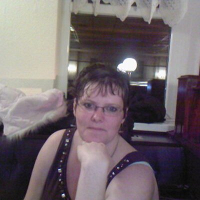 Profile Picture of Sarah Poston (@sjposton) on Twitter