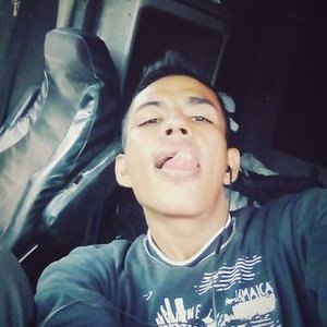 Profile Picture of Ariel Melendez (@arielclaro2016) on Twitter