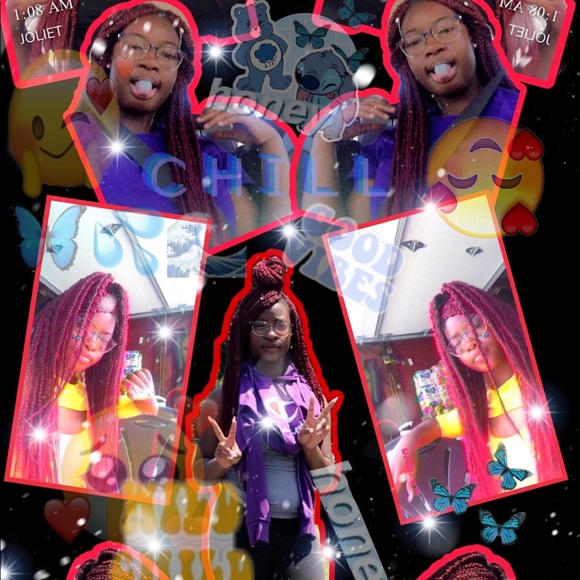 Profile Picture of Tarala Olivan (@taralaolivan) on Poshmark