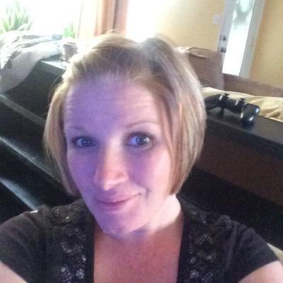 Profile Picture of Allison Meadows (@fotob0mb) on Twitter