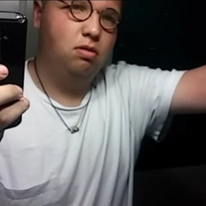 Profile Picture of Oscar Colmenero (@x.x_juanpab10m0nt0ya_x.x) on Myspace