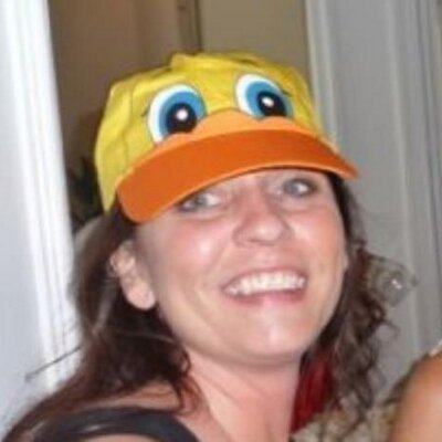 Profile Picture of Julia Odom (@JuliaOdom) on Twitter