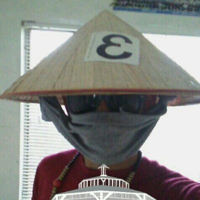 Profile Picture of Derek Darnell (@__SpeakEasy__) on Twitter