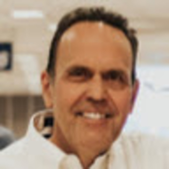 Profile Picture of Dave Perry (@pmplawdave) on Poshmark