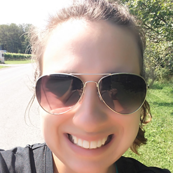 Profile Picture of Kate Fothergill (@katelac) on Poshmark