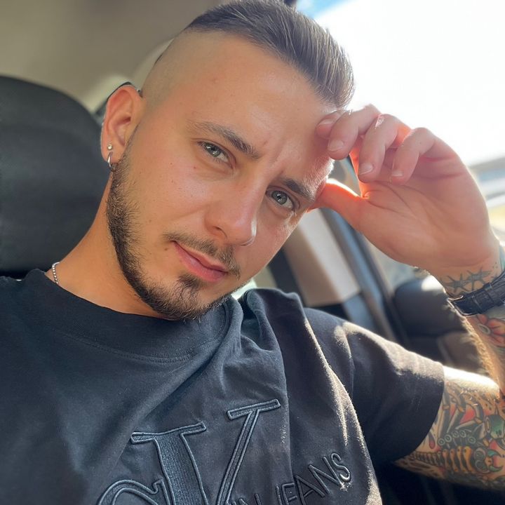 Profile Picture of Alberto Perri (@albertoperri17) on Tiktok