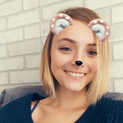 Profile Picture of Laura Zacharias (@LauraAngelZacha) on Twitter