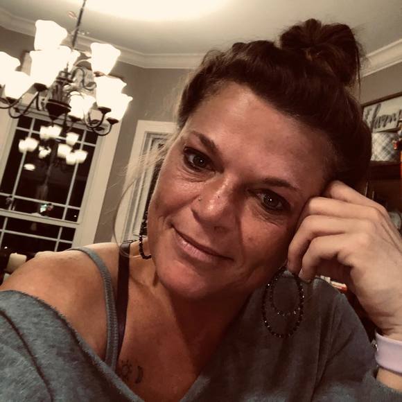 Profile Picture of Misty Belcher (@mistybelcher) on Poshmark