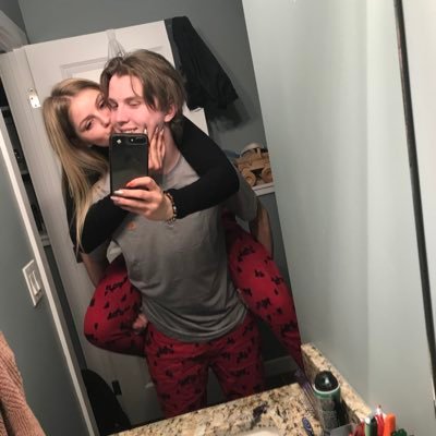 Profile Picture of Sydney Fengstad (@SFengstad) on Twitter