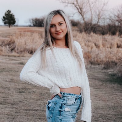 Profile Picture of Ashlyn Bevel (@abevel_35) on Twitter